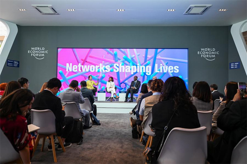 Fórum Davos de Ver?o de 2025 come?a em Tianjin, no norte da China