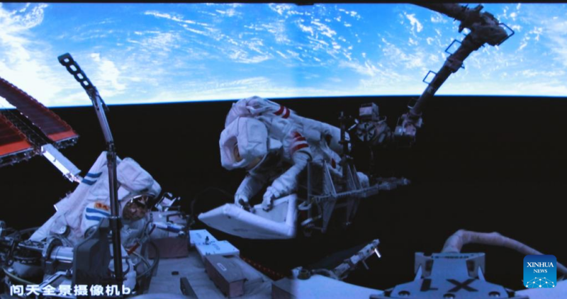 Astronautas da Shenzhou-20 completam segunda etapa de atividades extraveiculares