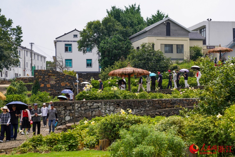 China em Movimento: arte impulsiona revitaliza??o rural no condado de Ninghai, leste da China