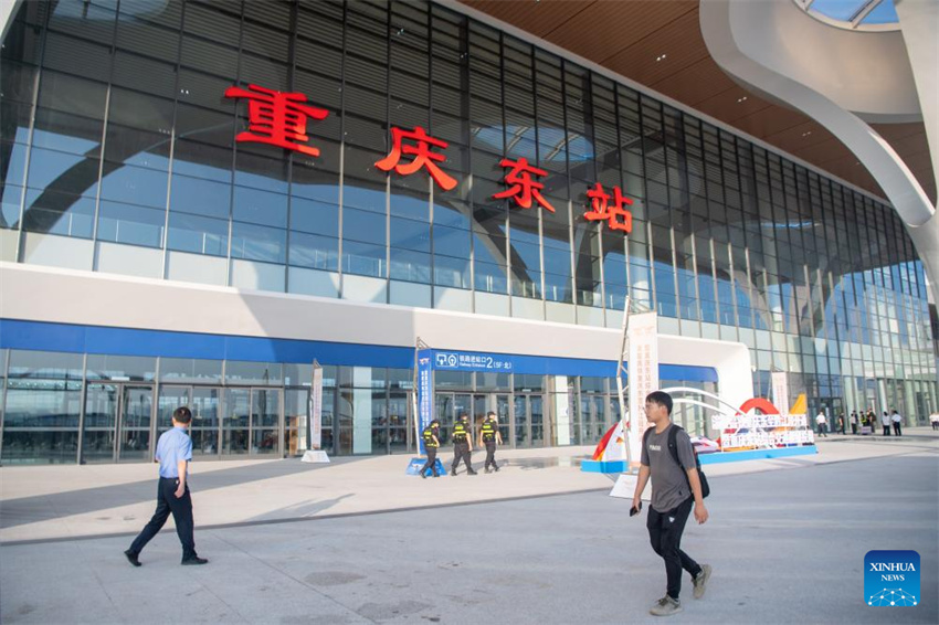 Importante liga??o ferroviária de alta velocidade é inaugurada no sudoeste da China