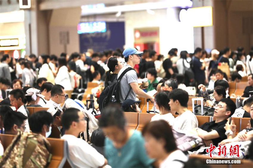 Transporte ferroviário chinês de ver?o inicia com estimativa de 953 milh?es de passageiros