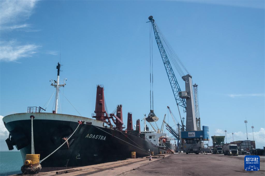 Porto brasileiro inaugura rota do Pacífico para facilitar comércio entre China e Brasil