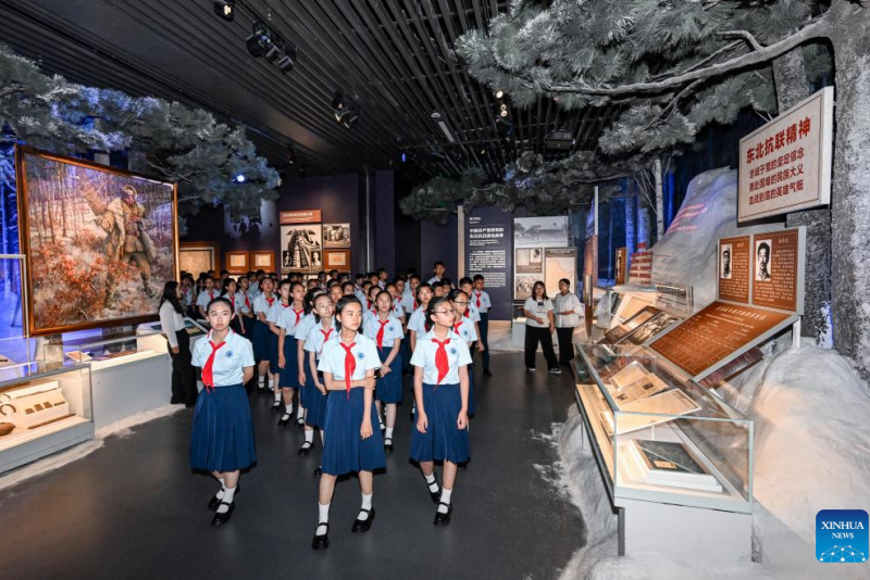 China marca 88o aniversário da resistência de toda a na??o contra agress?o japonesa