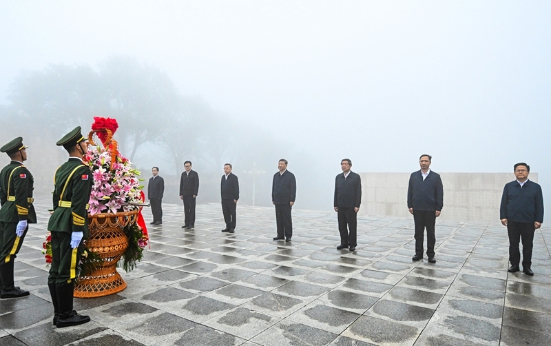 Xi Jinping enfatiza transforma??o da economia baseada em recursos e promo??o da moderniza??o chinesa durante visita de inspe??o em Shanxi