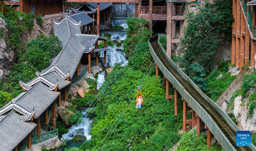 China: Enshi integra eventos esportivos com turismo para impulsionar revitaliza??o rural