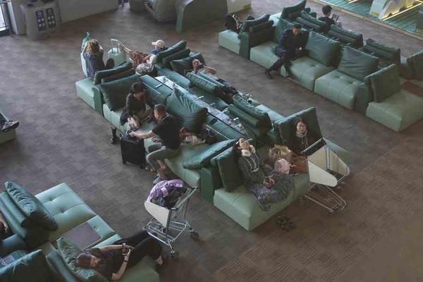 Shanghai: Aeroporto de Pudong moderniza instala??es para viajantes