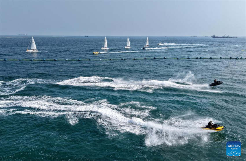 Evento de cruzeiro realizado em Qingdao celebrou 20o aniversário da cria??o do Dia Marítimo da China