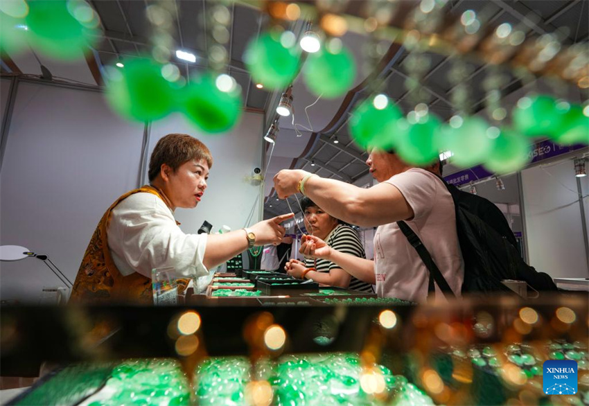 Exposi??o Internacional de Pedras da China (Kunming) 2025 é inaugurada em Yunnan