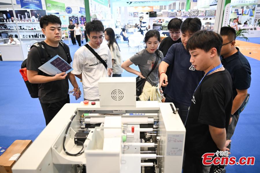 Expo Global de Comércio Eletr?nico Transfronteiri?o 2025 é inaugurada em Hangzhou