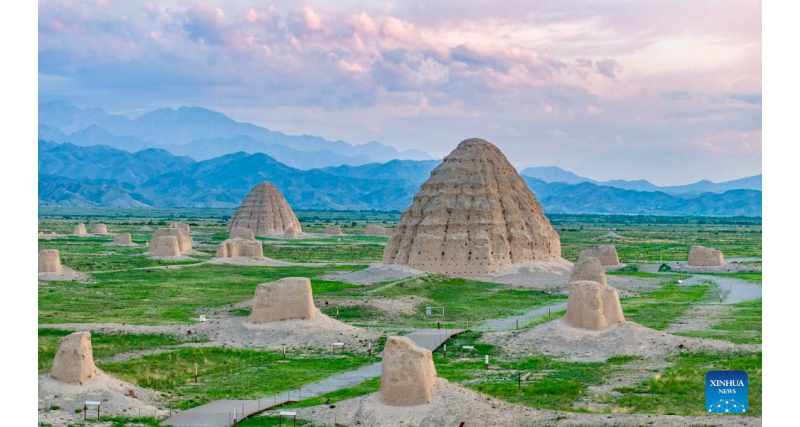 Túmulos Imperiais de Xixia, na China, s?o classificados como Patrim?nio Mundial da UNESCO