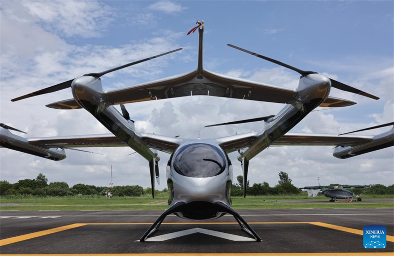 Startup chinesa entrega eVTOL de 2 toneladas, impulsionando economia de baixa altitude