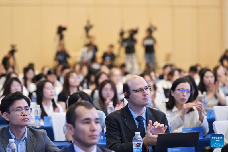 Diálogo Intercivilizacional entre Países da OCS 2025 é realizado em Tianjin