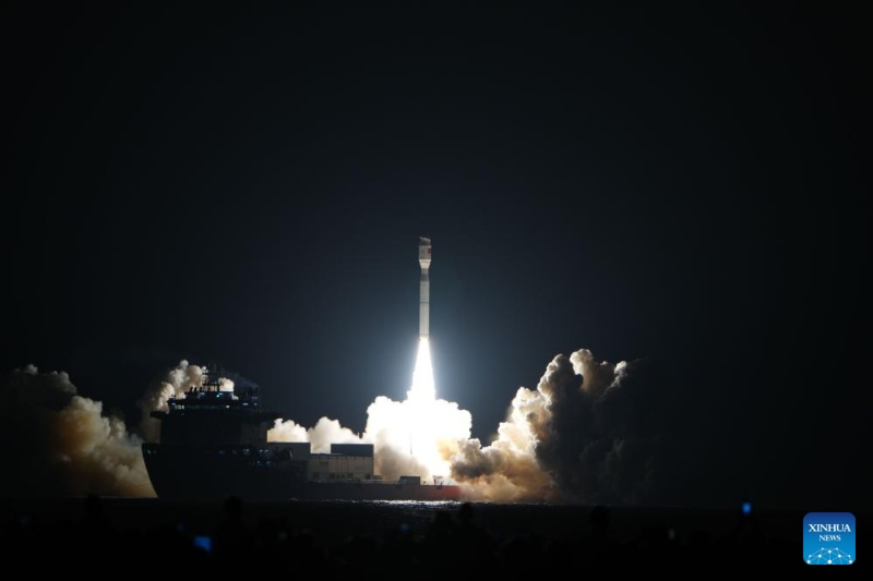 China lan?a novos satélites a partir do mar