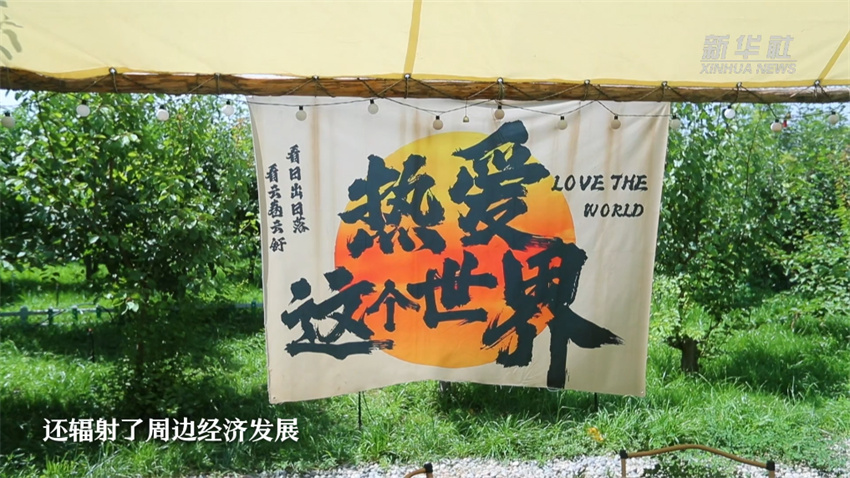 Tendas no deserto criam um novo mundo para a economia chinesa