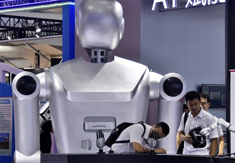 Conferência Mundial de Rob?s de 2025 apresenta novidades de inteligência incorporada e rob?s humanoides