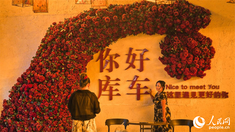 Antiga cidade de Kuqa revive cultura milenar e bate recorde de turismo