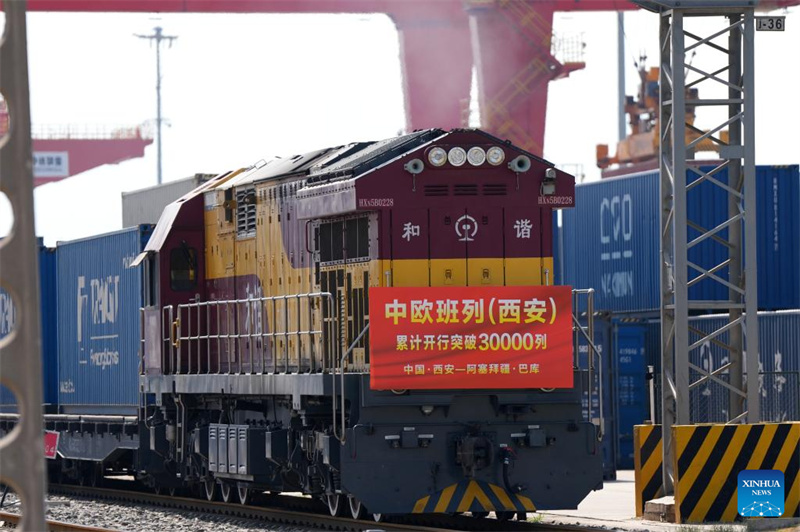 Número total de trens de carga China-Europa partindo de Xi'an ultrapassa 30.000