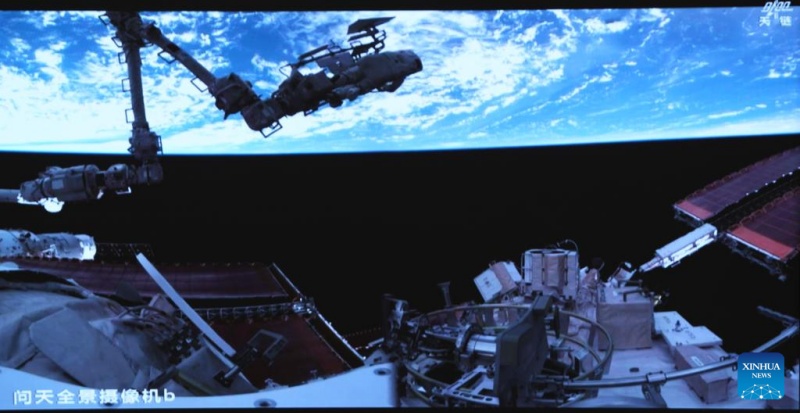 Astronautas da Shenzhou-20 completam terceira série de atividades extraveiculares