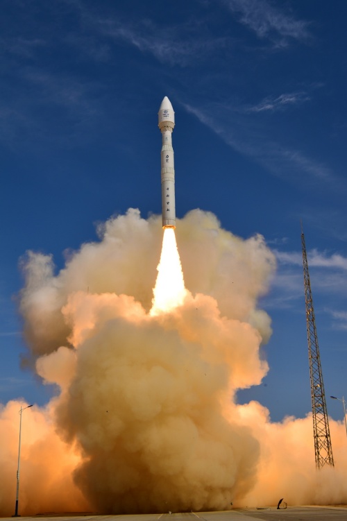 Empresa chinesa lan?a satélites fabricados no México