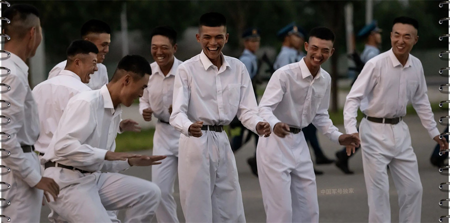 Galeria: fotos de alta defini??o dos ensaios para o desfile militar do Dia da Victória da China