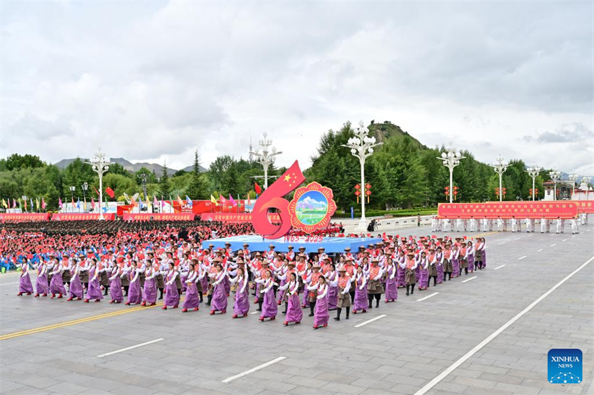 Galeria: celebra??es do 60o aniversário da funda??o da Regi?o Aut?noma de Xizang