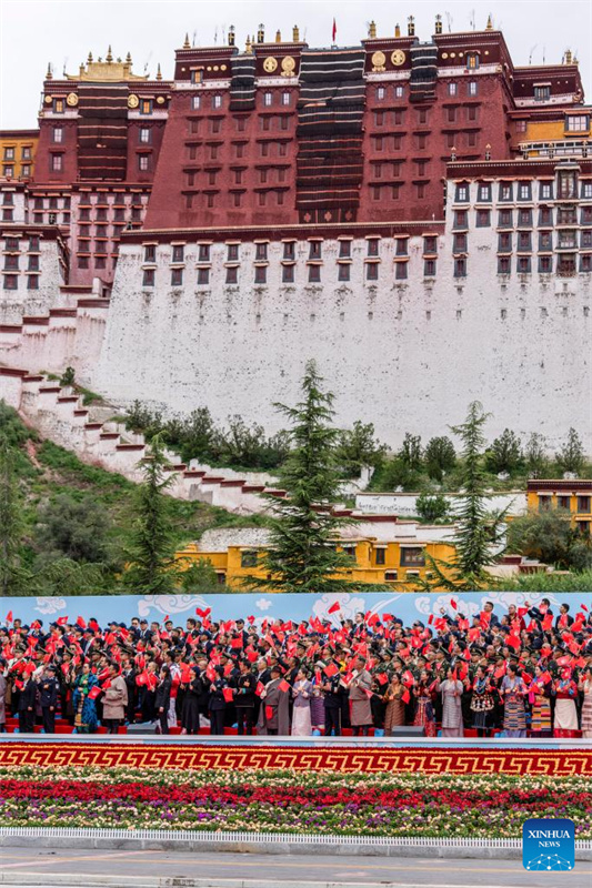 Galeria: celebra??es do 60o aniversário da funda??o da Regi?o Aut?noma de Xizang