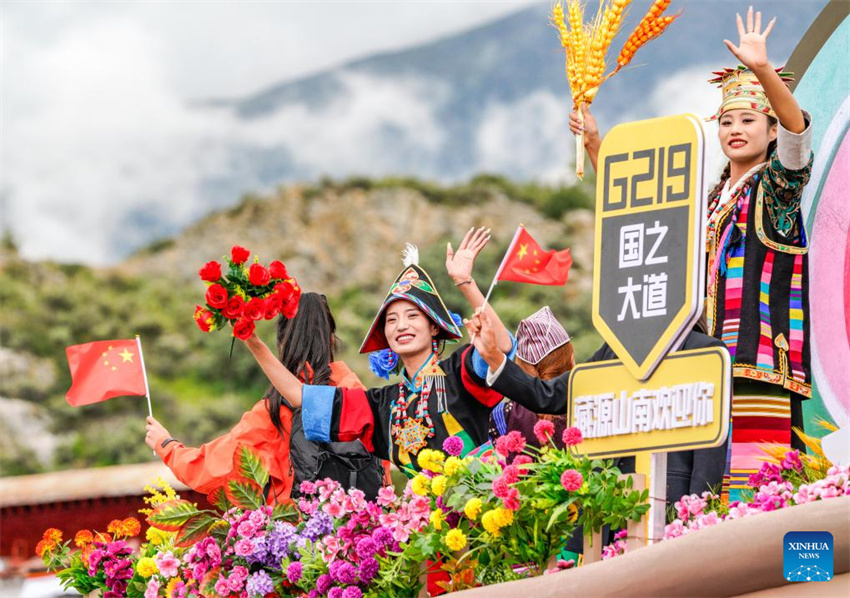 Galeria: celebra??es do 60o aniversário da funda??o da Regi?o Aut?noma de Xizang