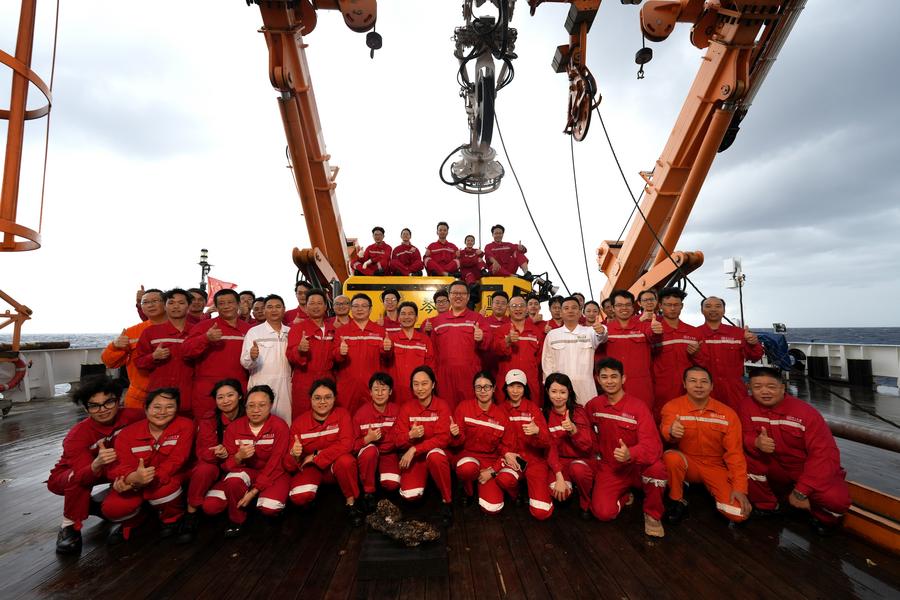 Novo explorador de águas profundas da China, Haiqin, conclui miss?o no Mar da China Meridional