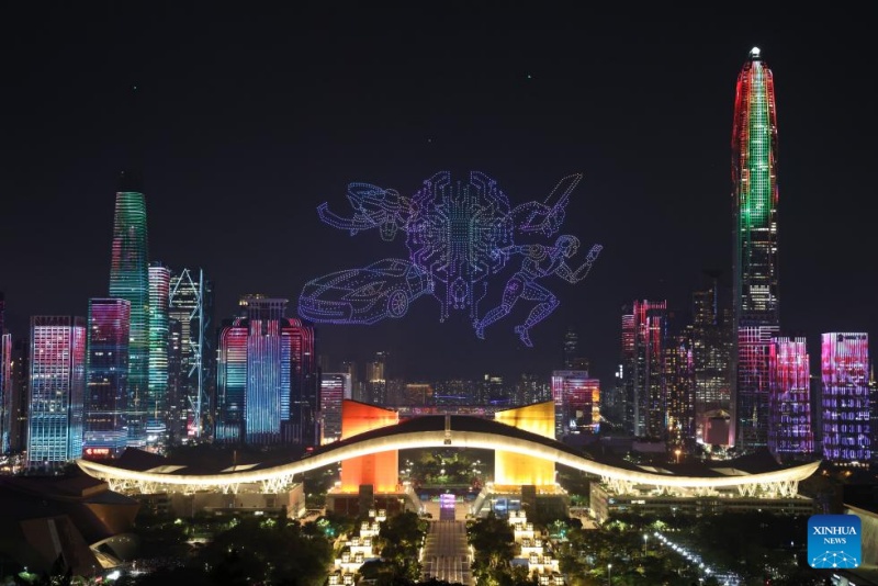 Show de drones marca 45o aniversário de Shenzhen