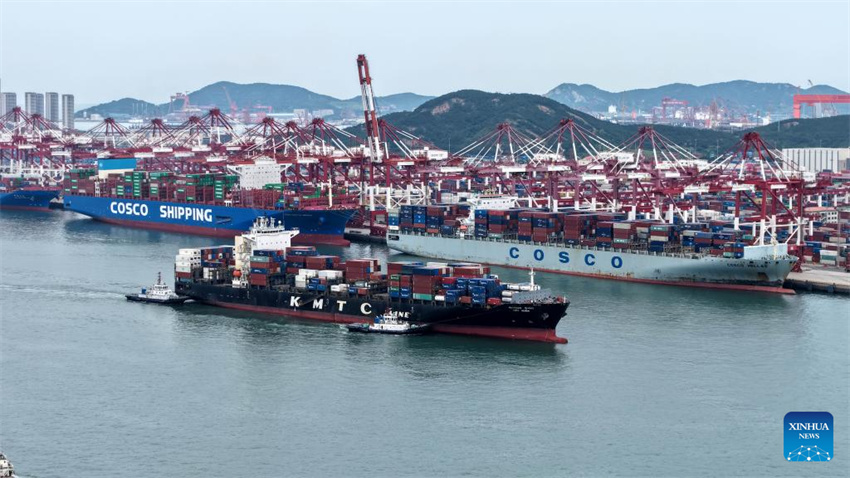 Porto de Qingdao expande comércio com países da OCS por meio de 42 rotas de navega??o