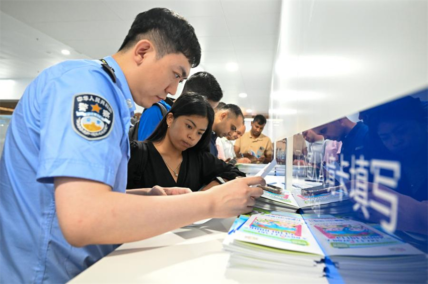 Nova instala??o de inspe??o de imigra??o inaugurada no Aeroporto Internacional de Binhai em Tianjin