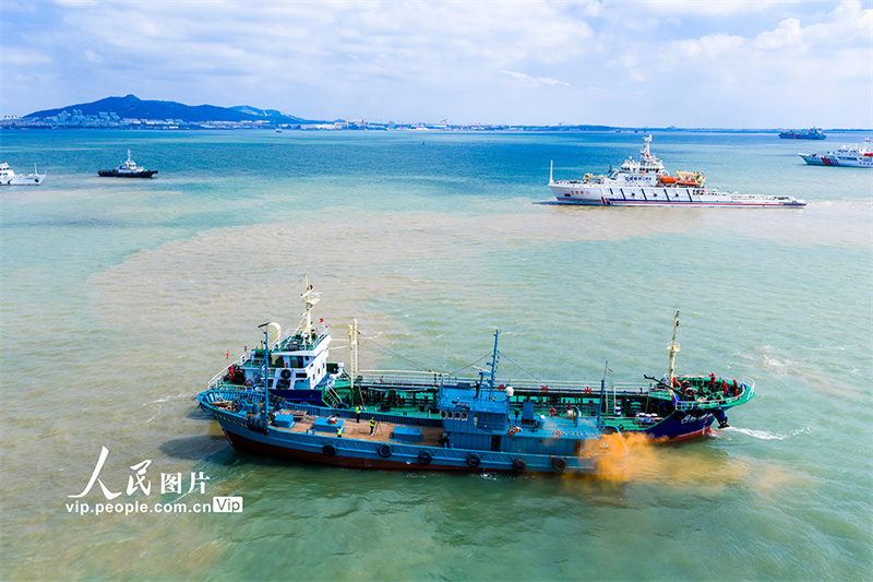 Shandong: Exercício Integrado de Emergência Marítima de Navios Comerciais e de Pesca realizado em Weihai