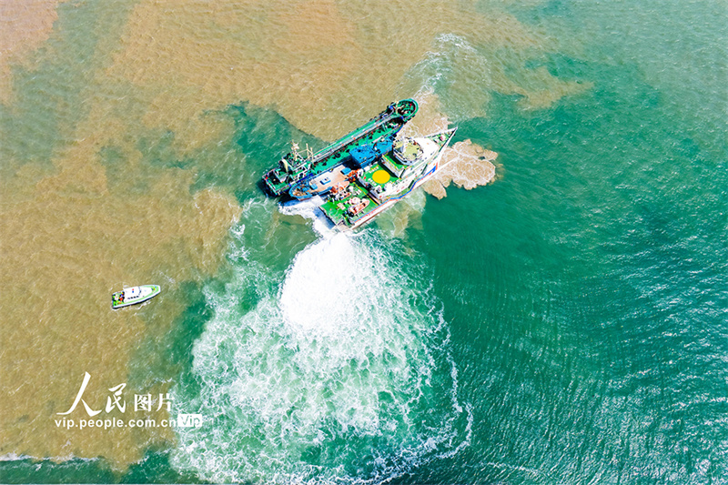 Shandong: Exercício Integrado de Emergência Marítima de Navios Comerciais e de Pesca realizado em Weihai