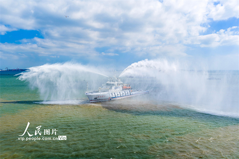 Shandong: Exercício Integrado de Emergência Marítima de Navios Comerciais e de Pesca realizado em Weihai