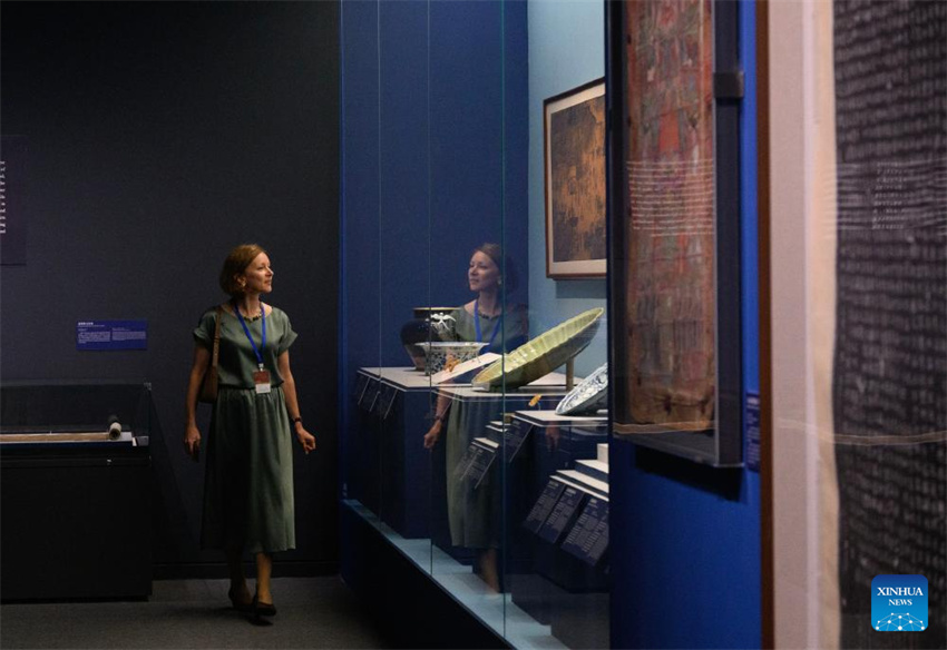 Exposi??o colaborativa sobre patrim?nio cultural dos países da OCS inaugura em Beijing