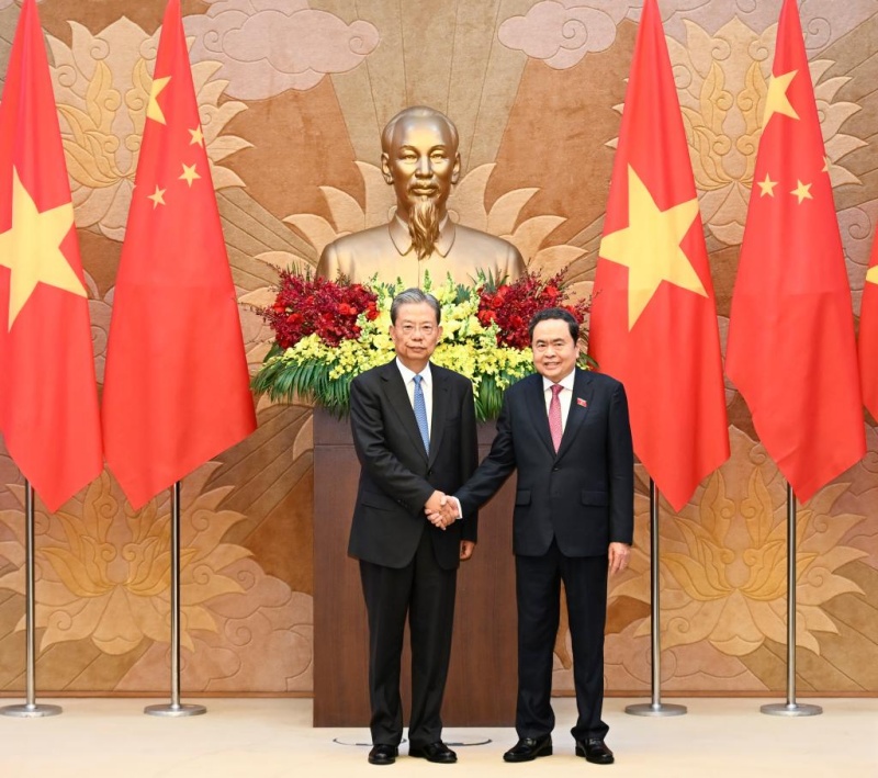 Chefe do Legislativo chinês pede acelera??o da constru??o da comunidade China-Vietn? com futuro compartilhado que carrega significado estratégico