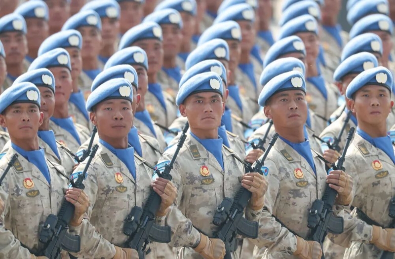 Exército Chinês: For?a Armada da Paz