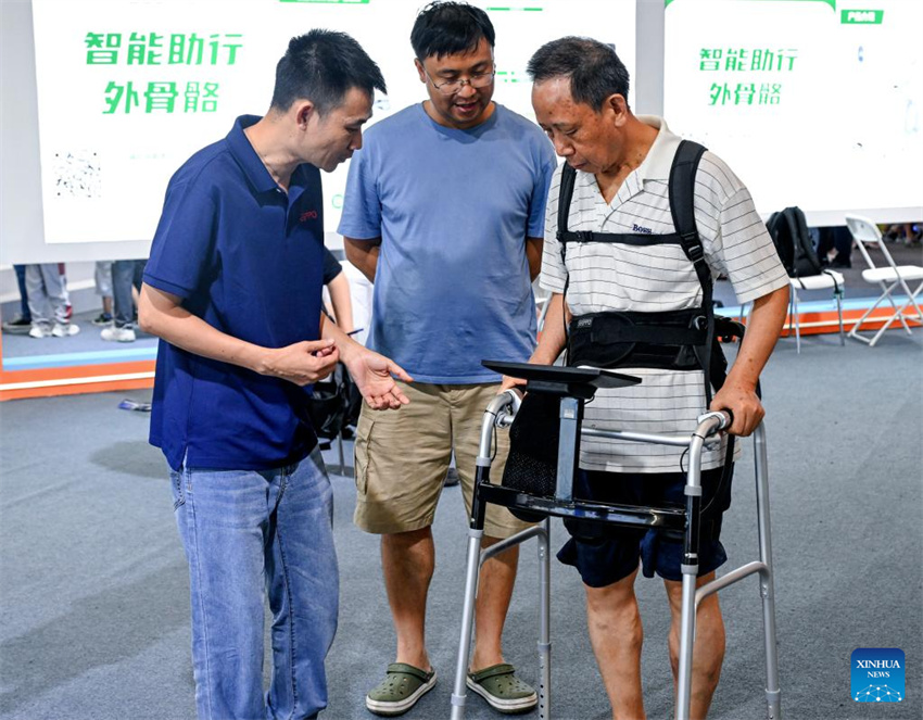 Exposi??o Mundial da Indústria Inteligente 2025 realizada em Chongqing, sudoeste da China