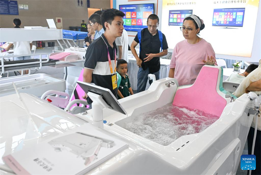 Exposi??o Mundial da Indústria Inteligente 2025 realizada em Chongqing, sudoeste da China