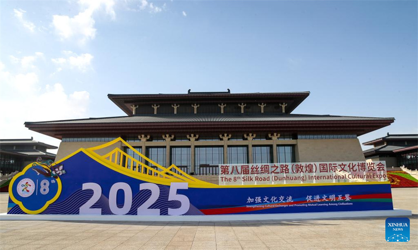 8a Exposi??o Cultural Internacional da Rota da Seda (Dunhuang) come?a em Gansu