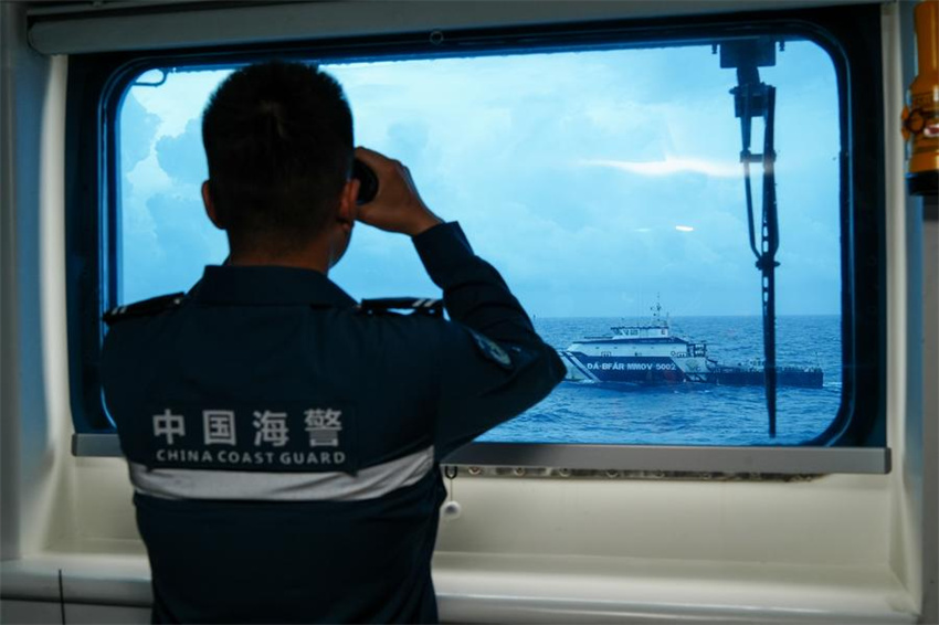 Guarda Costeira Chinesa realiza patrulhas policiais no Mar da China Meridional