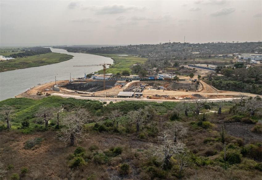 Projeto chinês de abastecimento de água vai melhorar a vida em Luanda, capital angolana