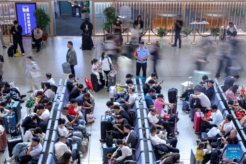 China inicia alta temporada de viagens para feriado do Dia Nacional