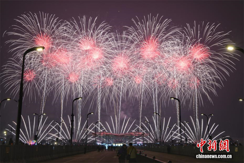 Galeria: Seis países participam do Festival de Fogos de Artifício de Liuyang, Hunan