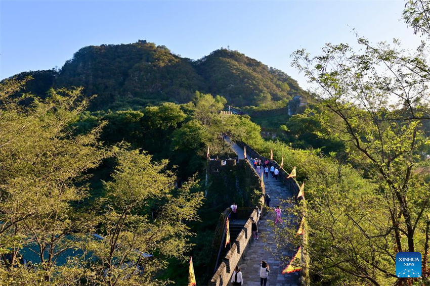 Rodovia nacional G331 da China traz vitalidade à regi?o