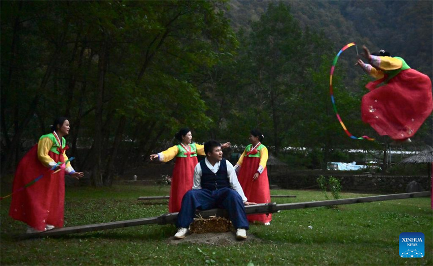 Rodovia nacional G331 da China traz vitalidade à regi?o