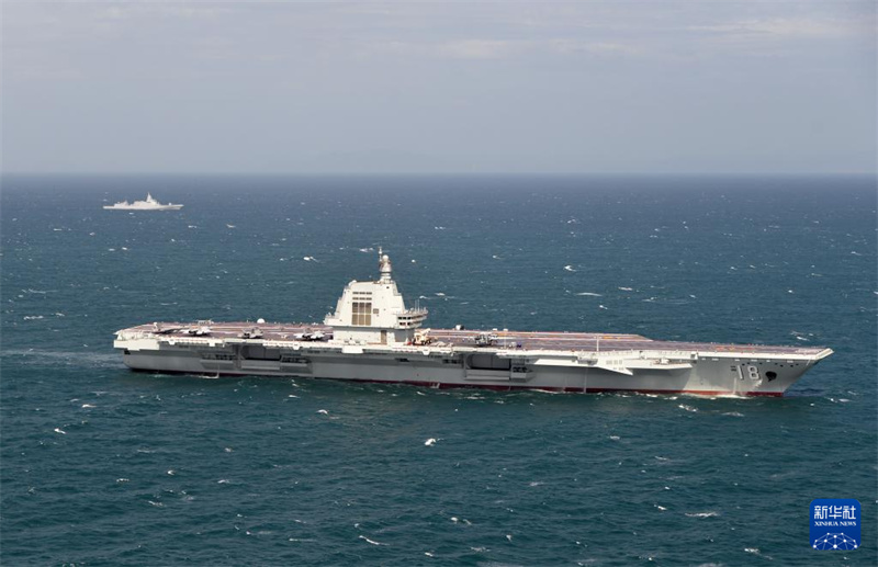 Forma??o do porta-avi?es Fujian realiza primeiro treinamento real em alto-mar