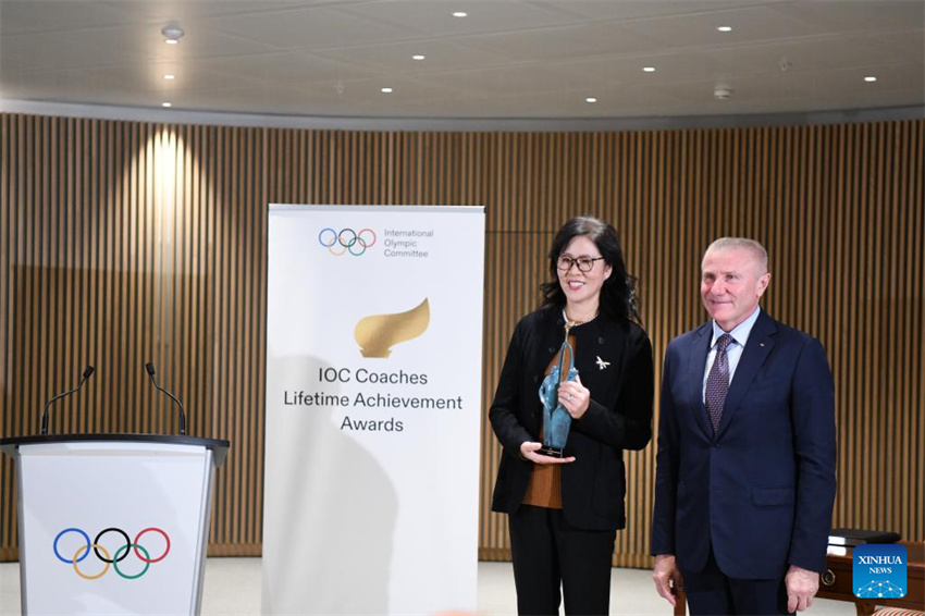 Lang e Trujillo Díaz recebem Prêmio de Reconhecimento pela Carreira de Treinadores do COI de 2025