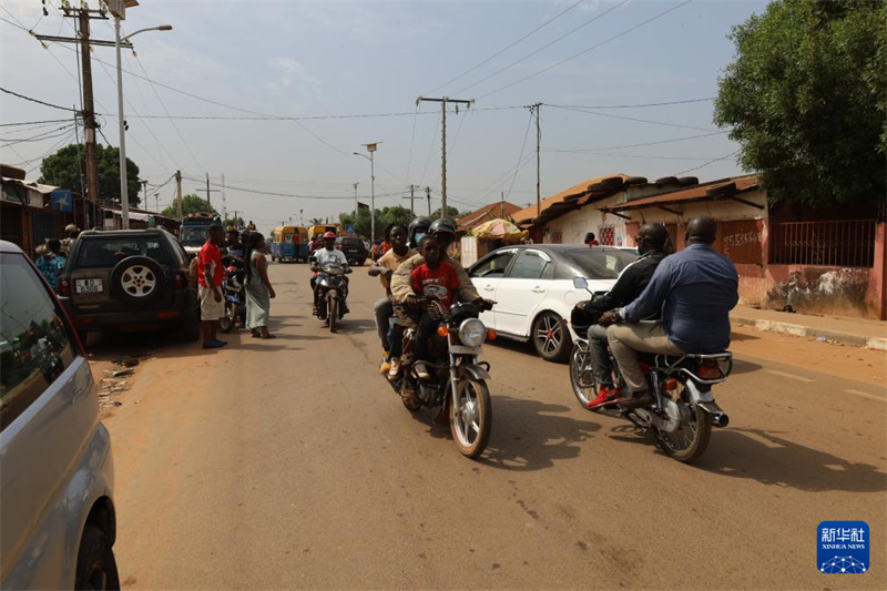For?as Armadas da Guiné-Bissau anunciam tomada do poder