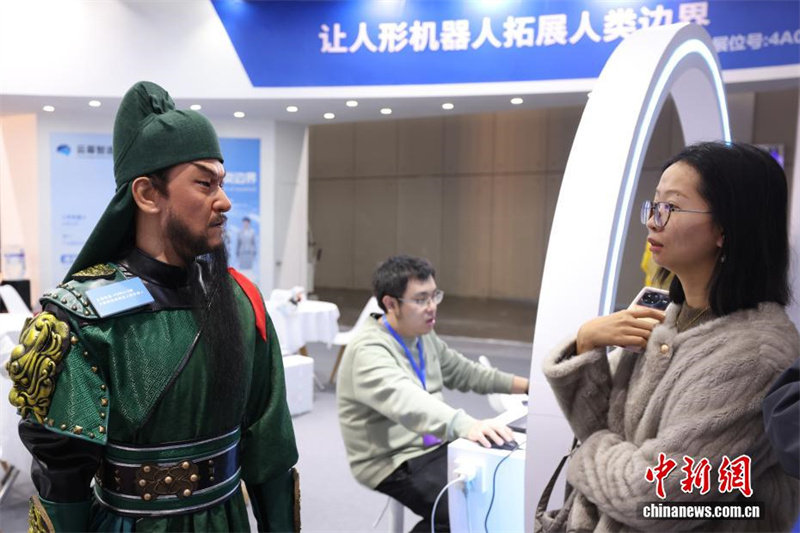 Exposi??o Mundial de Manufatura Inteligente de 2025 inaugurada em Nanjing com infinidade de rob?s